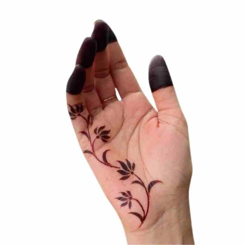Tiny Floral Motifs and Accents on Fingers