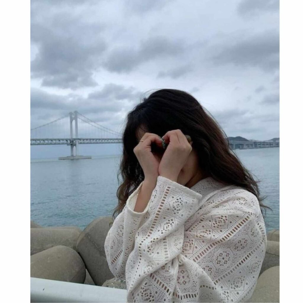 hidden face dp for girls