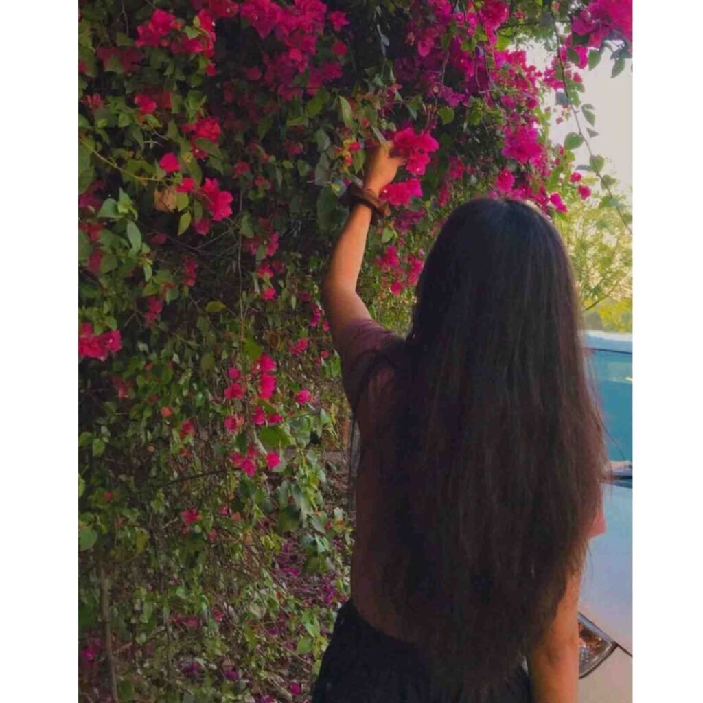 real girl pic hide face