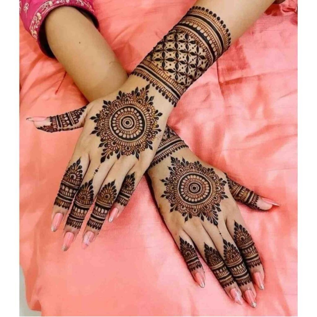 Arm Gol Tikki Mehndi Design