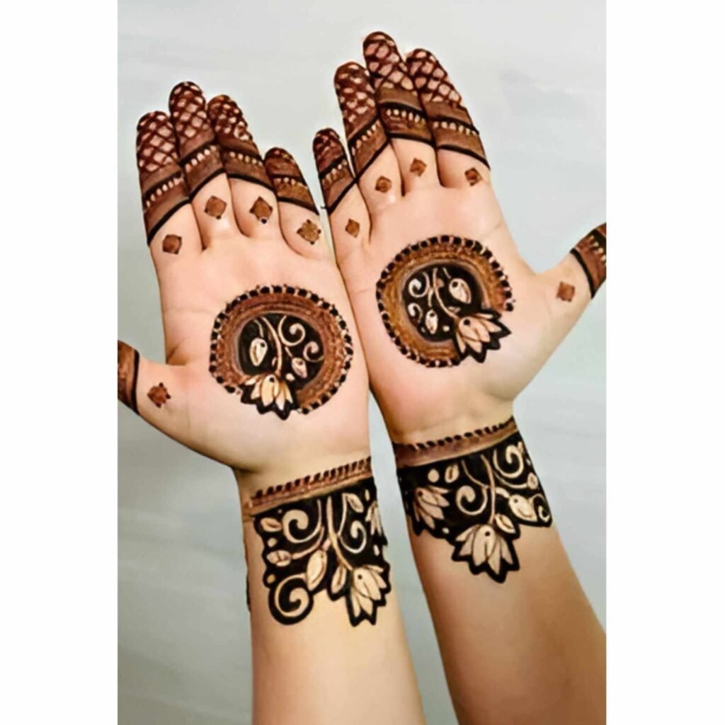 Circular Mandala Accent Mehndi Design for Back Hand