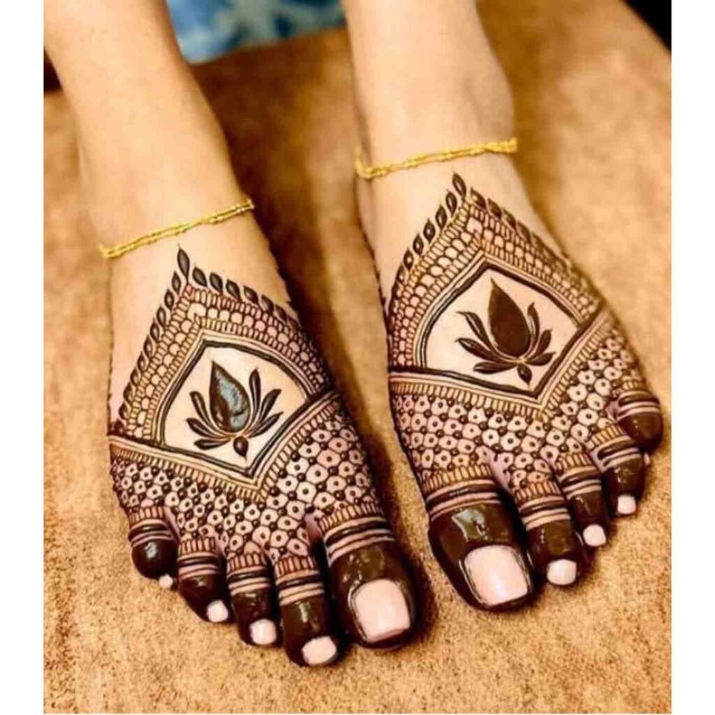 Jaal Pattern Tikki Mehndi Design for Feet and Hands